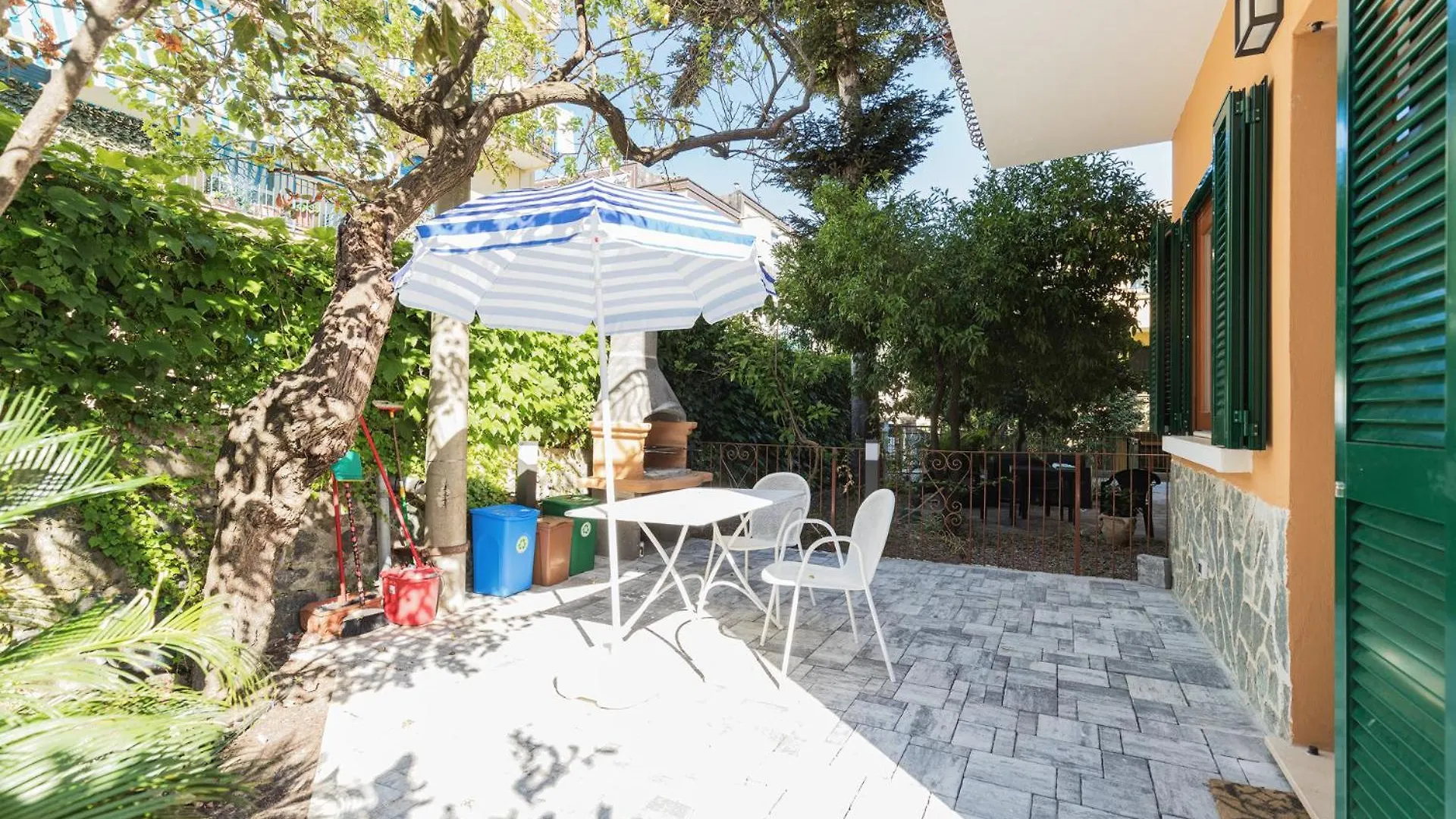 La Casa Dei Paoli, Levanto 0*,  Italy